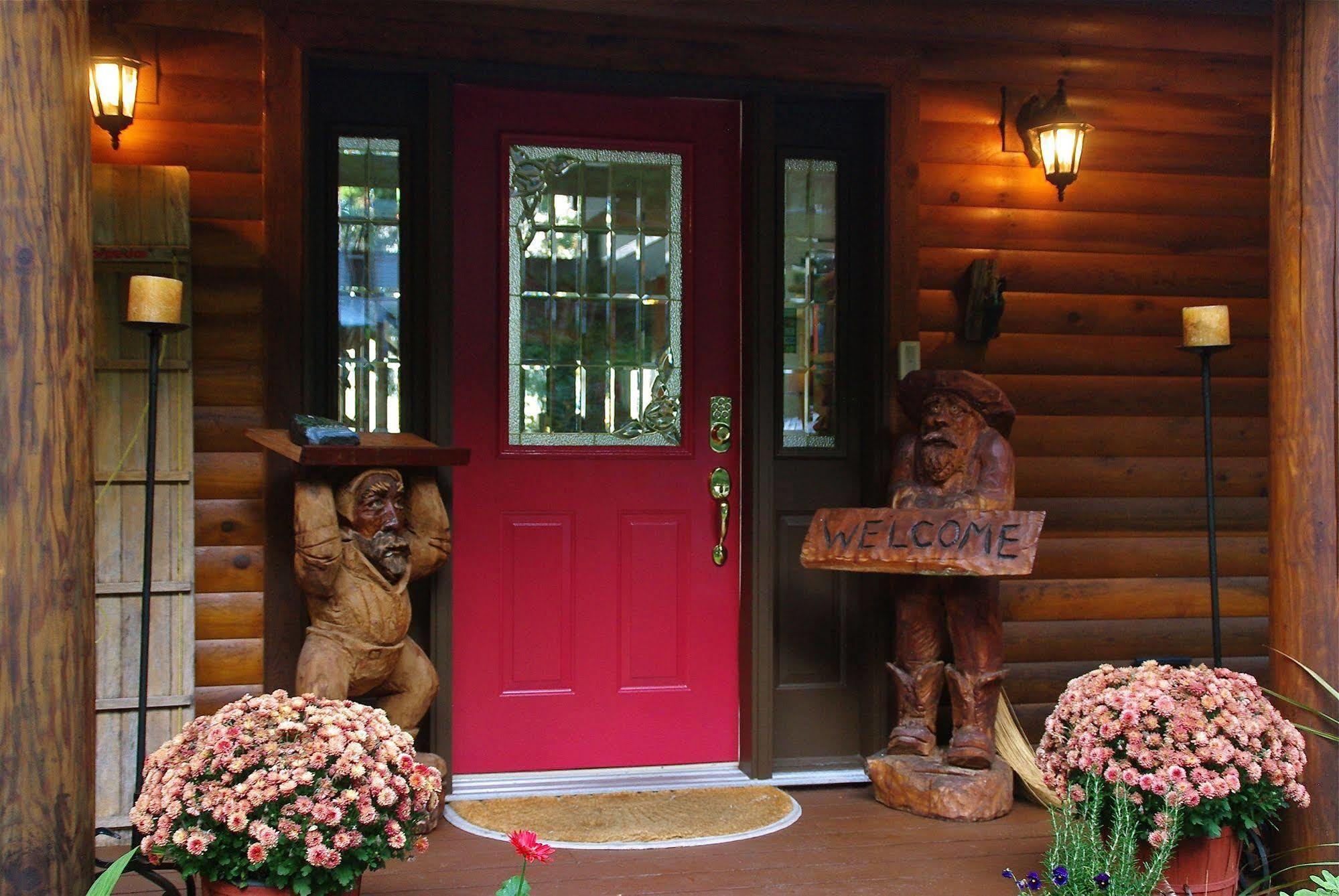 Tranquility Bay Waterfront Inn Sechelt Extérieur photo