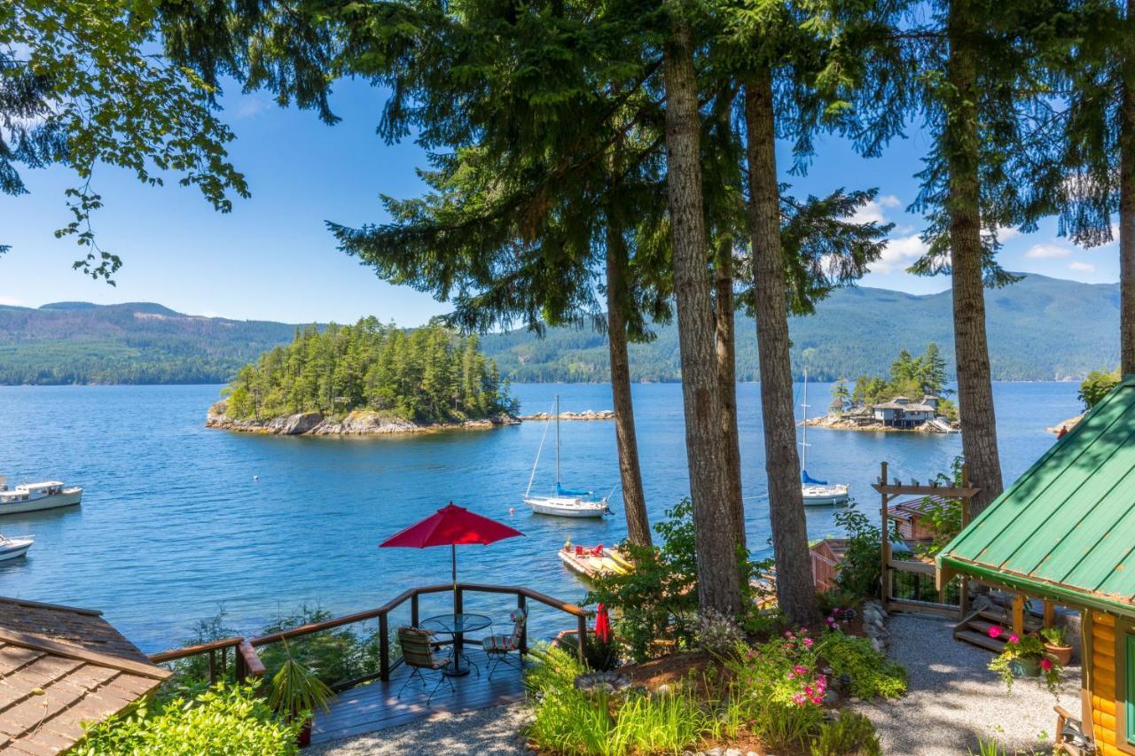 Tranquility Bay Waterfront Inn Sechelt Extérieur photo